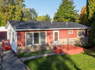 1109 S Mill St, New London, WI 54961