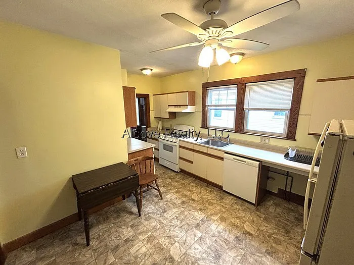 3 bed, 1.0 bath, $3,450 — Photo 4