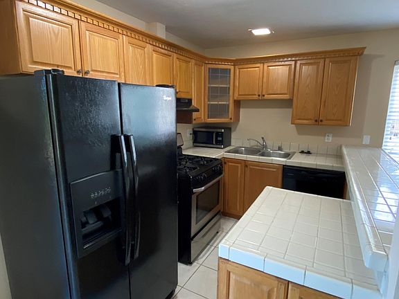 5th image of 524 N Francisca Ave APT 4B