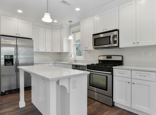 19 Riverside Sq #9E9BAE952, Hyde Park, MA 02136