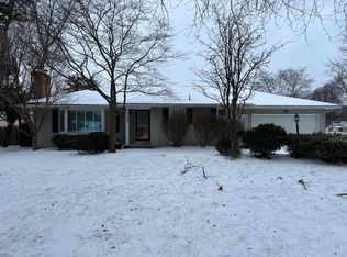 200 Drake Dr, Rochester, NY 14617