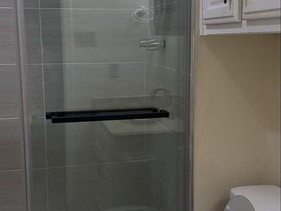 4th image of 110 Westpark Dr N #112