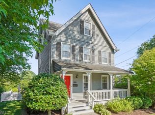 92 Washington Ave, Chatham, NJ 07928