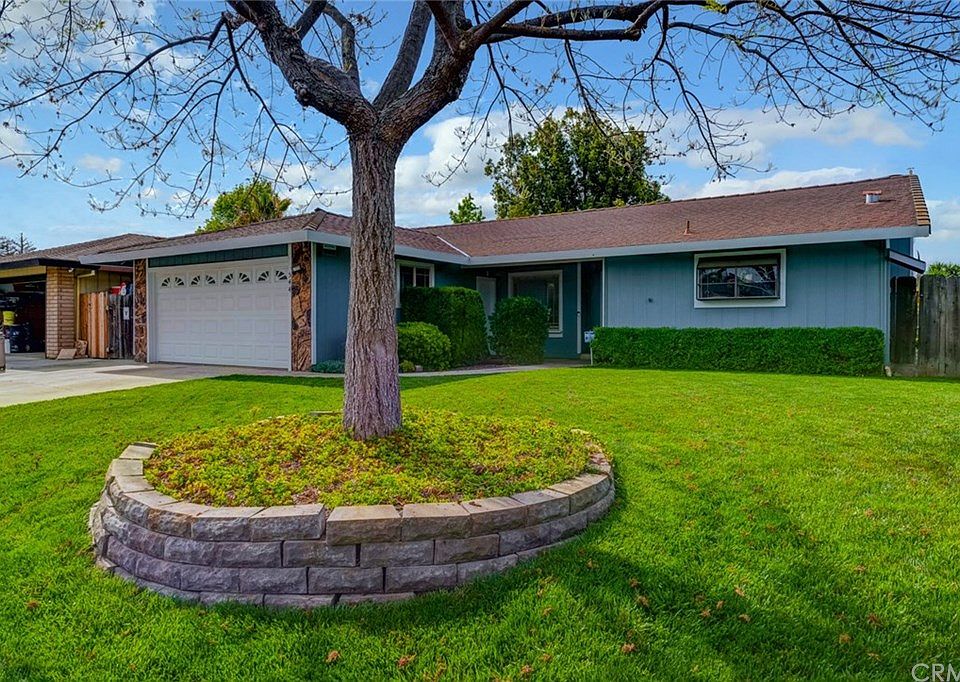 1st image of 544 E Holly Ave
