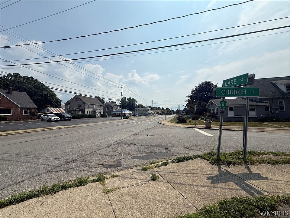 1st image of 290 Lake St Lot 23