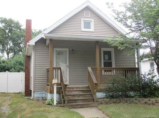 715 S Roessler St, Monroe, MI 48161