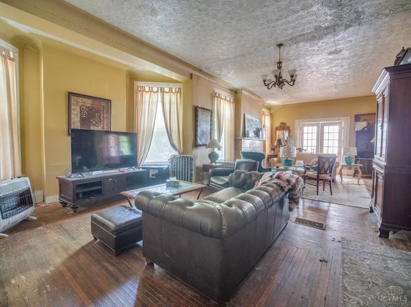 cincinnati-ohio-439767867 picture