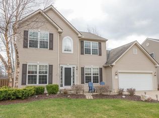 1677 Elm Dr, Avon, OH 44011