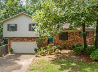 4115 Sam Peck Rd, Little Rock, AR 72223