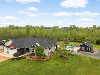 8662 240th St E, Lakeville, MN, 55044