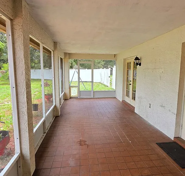 10051 Dorset Dr — Photo 31