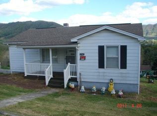 256 Cox St, North Tazewell, VA 24630