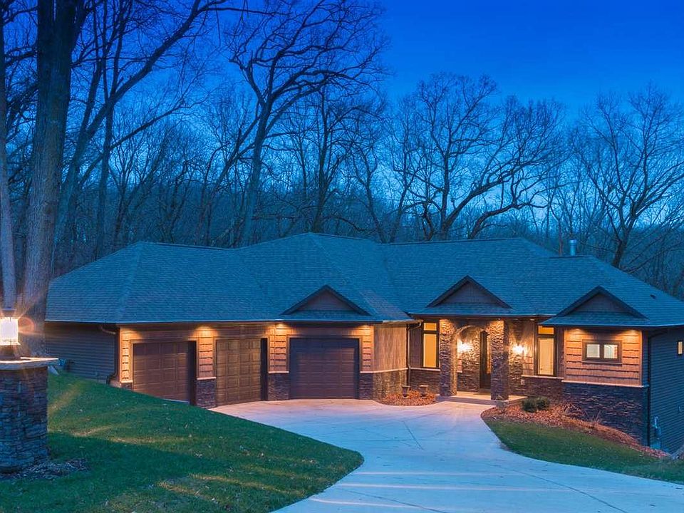 1st image of 3668 Danielle Ct NE