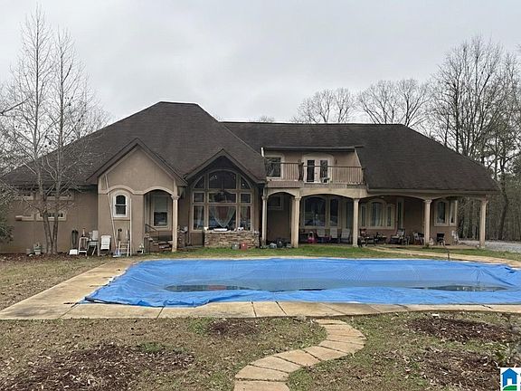 3rd image of 700 Constellation Dr