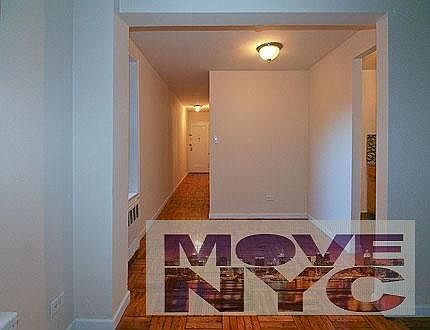 2nd image of 3625 Parsons Blvd #2D