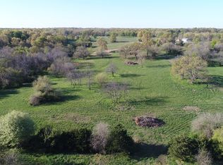 E 330th Rd, Grove, OK 74344