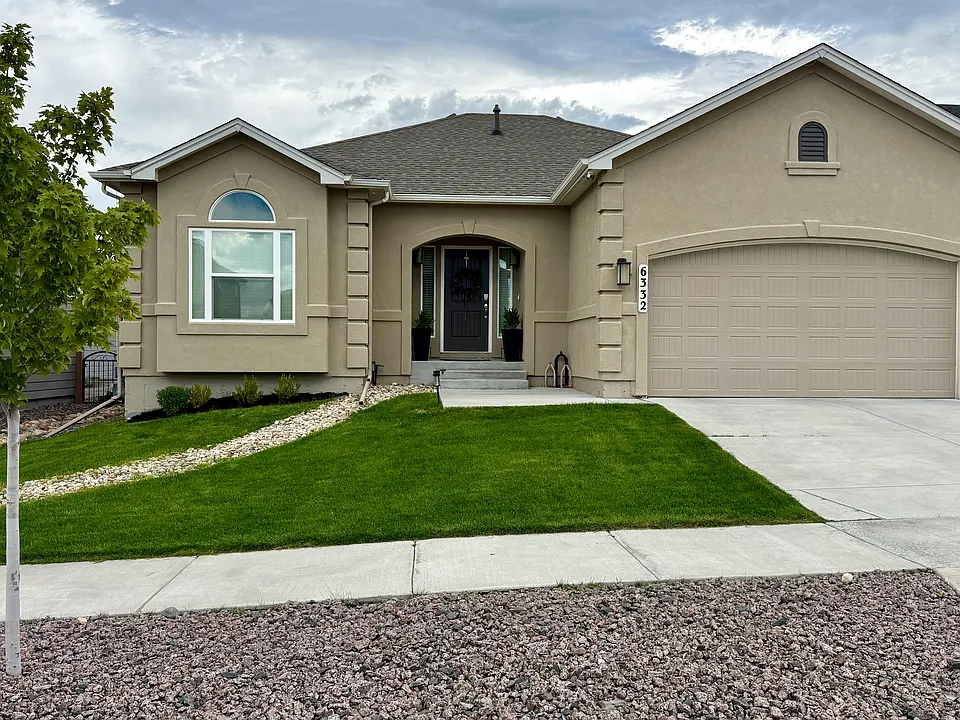 6332 Deco Dr