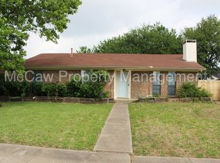 3003 Owen Ln, Mesquite, TX 75150