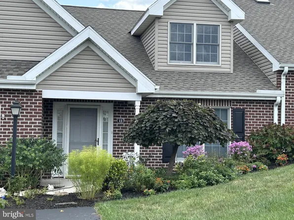 12 Blue Mountain Vis, Mechanicsburg, PA 17050