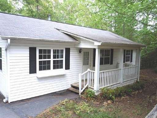 1st image of 533 River Trace Dr