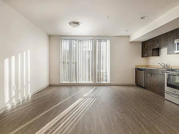 12350 33rd Ave NE #203 — Photo 3