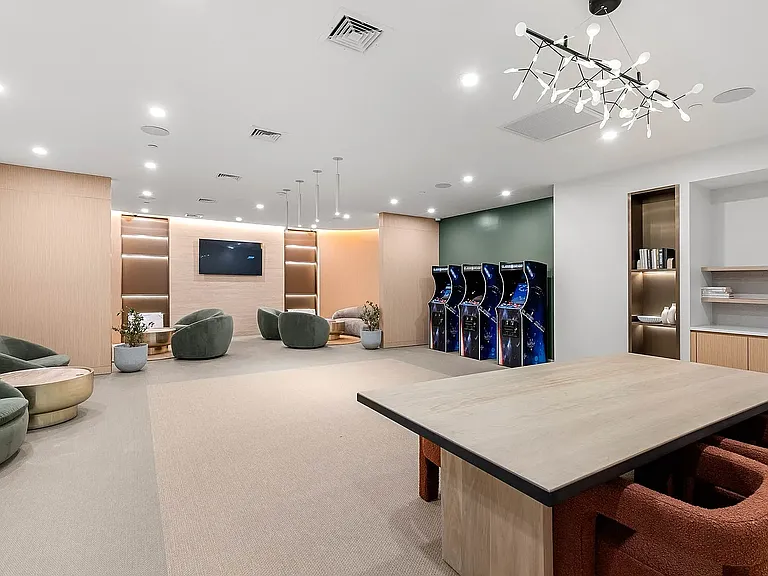 69 Adams St #23D — Photo 8