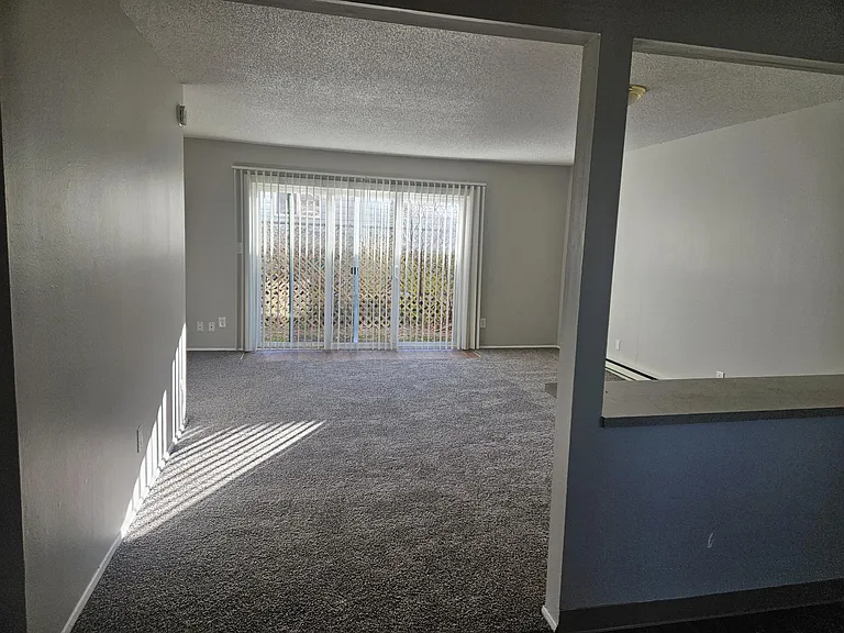 The Brigadoon 4210 NE Cully Blvd — Photo 6