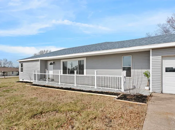 304 W 2nd Street, Miller, MO 65707