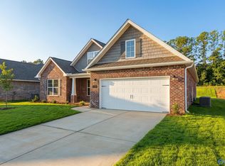 829 Ronnie Dr, Hartselle, AL 35640