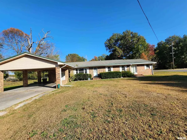 1607 Catherine St, Metropolis, IL 62960