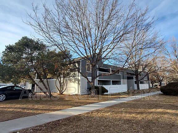 2nd image of 1300 12th St APT 206