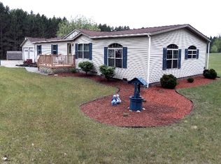 2726 N Weaver Rd, Fairview, MI 48621