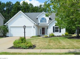 20240 Homestead Park Dr, Strongsville, OH 44149