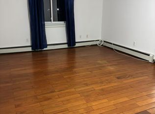 16010 76th Rd #B, Fresh Meadows, NY 11366