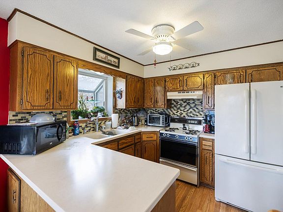 2nd image of 14044 Silverod St NW