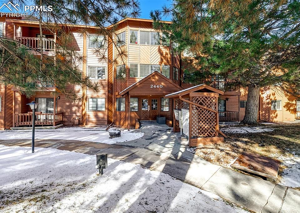 1st image of 2440 Palmer Park Blvd #J3