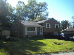 10221 Wheeling Ave, Kansas City, MO 64134