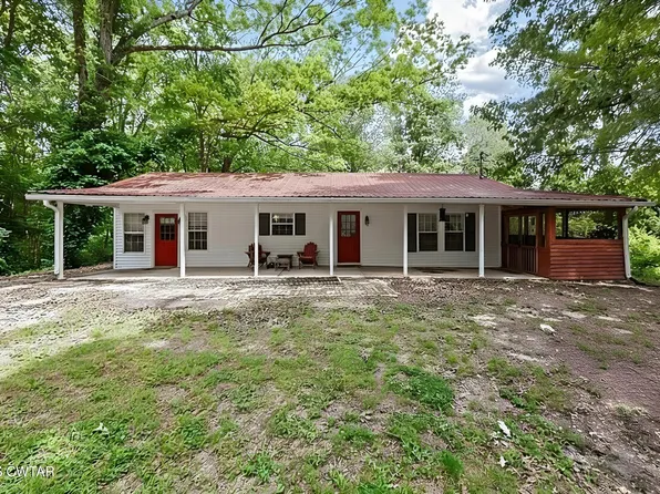 2950 Law Rd, Lexington, TN 38351