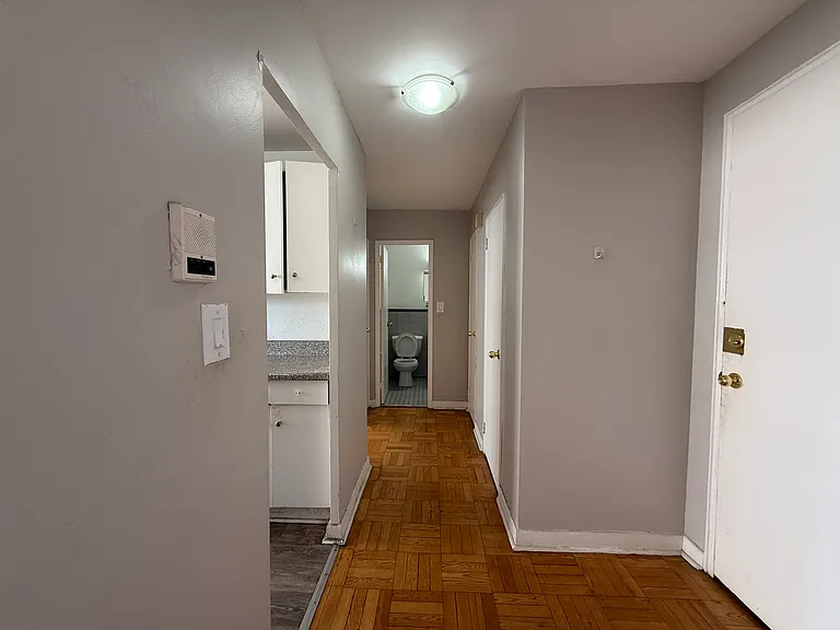420 Eglinton Ave E #406 — Photo 12