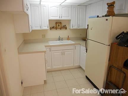 4th image of 5300 Walnut Ave APT 8A