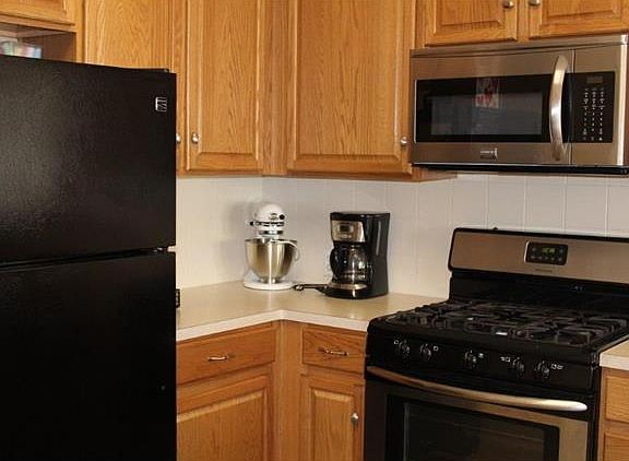 3rd image of 2210 Kimra Ln
