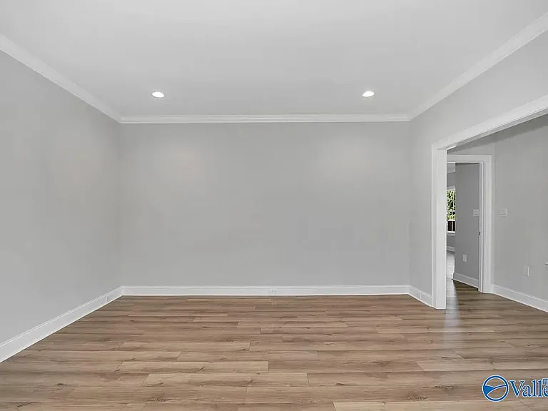 16535 Hamilton Pl — Photo 9