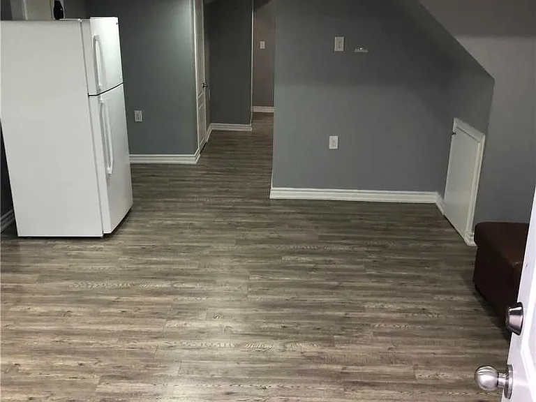 29 Cape Dorset Cres #BASEMENT — Photo 3