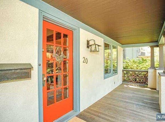 3rd image of 20 Highwood Ave