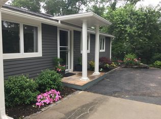 65 Federal Furnace Rd, Plymouth, MA 02360