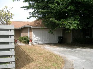 13935 SW 100th Ln, Miami, FL 33186