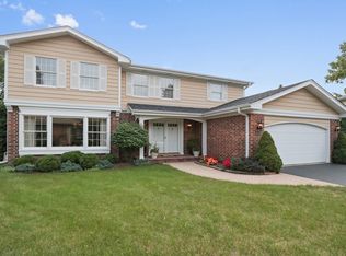1649 Brighton Ct, Northbrook, IL 60062