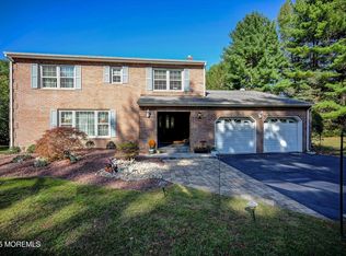 310 Windcrest Ct, Millstone Township, NJ 08535