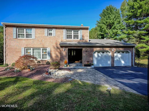310 Windcrest Court, Perrineville, NJ 08535