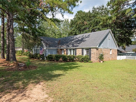 2nd image of 4601 Heatherwood Dr